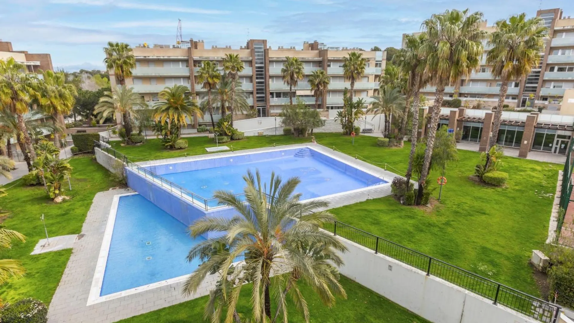 Apartment Aquaria Atico-6 By Interhome Salou