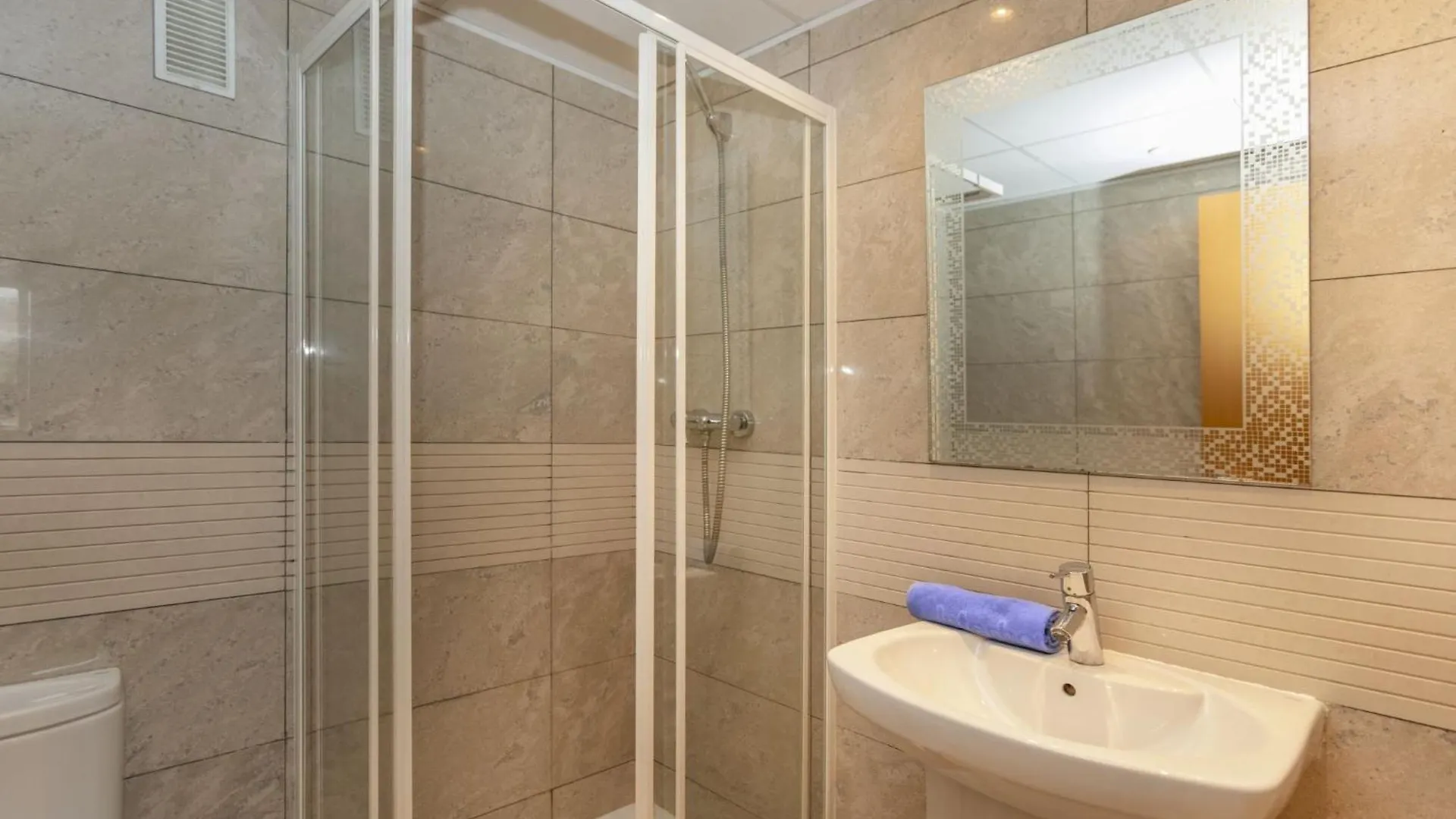 Apartment Aquaria Atico-6 By Interhome Salou 0*,  Spain