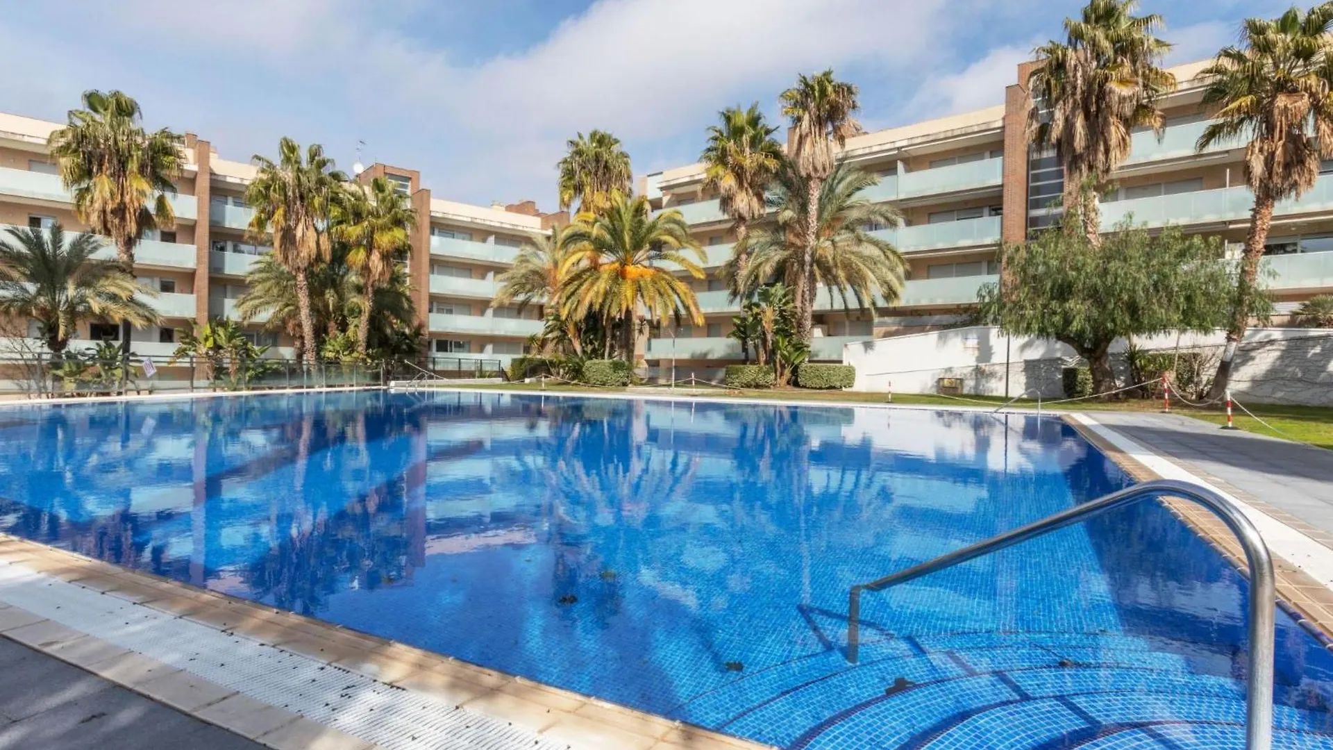 Apartment Aquaria Atico-6 By Interhome Salou
